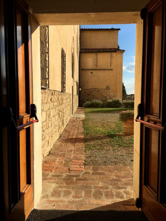 Casa Mater Ecclesiae Hotell Massa Marittima Eksteriør bilde
