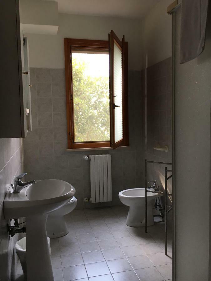 Casa Mater Ecclesiae Hotell Massa Marittima Eksteriør bilde